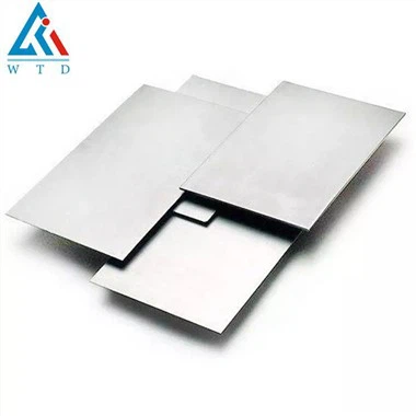 Изрязан по поръчка титанов лист